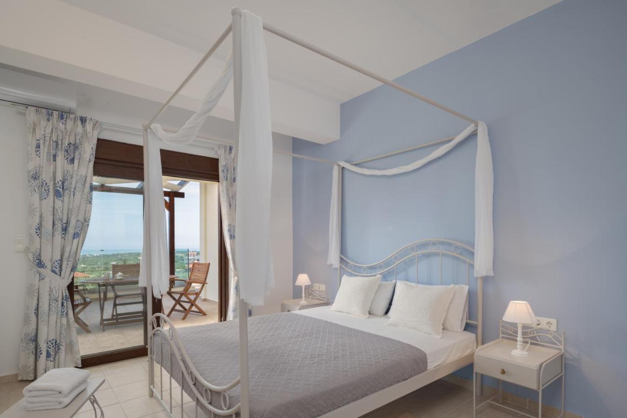 Villa Family Rousa In Rethymno With Pool, Bbq And Kids Area