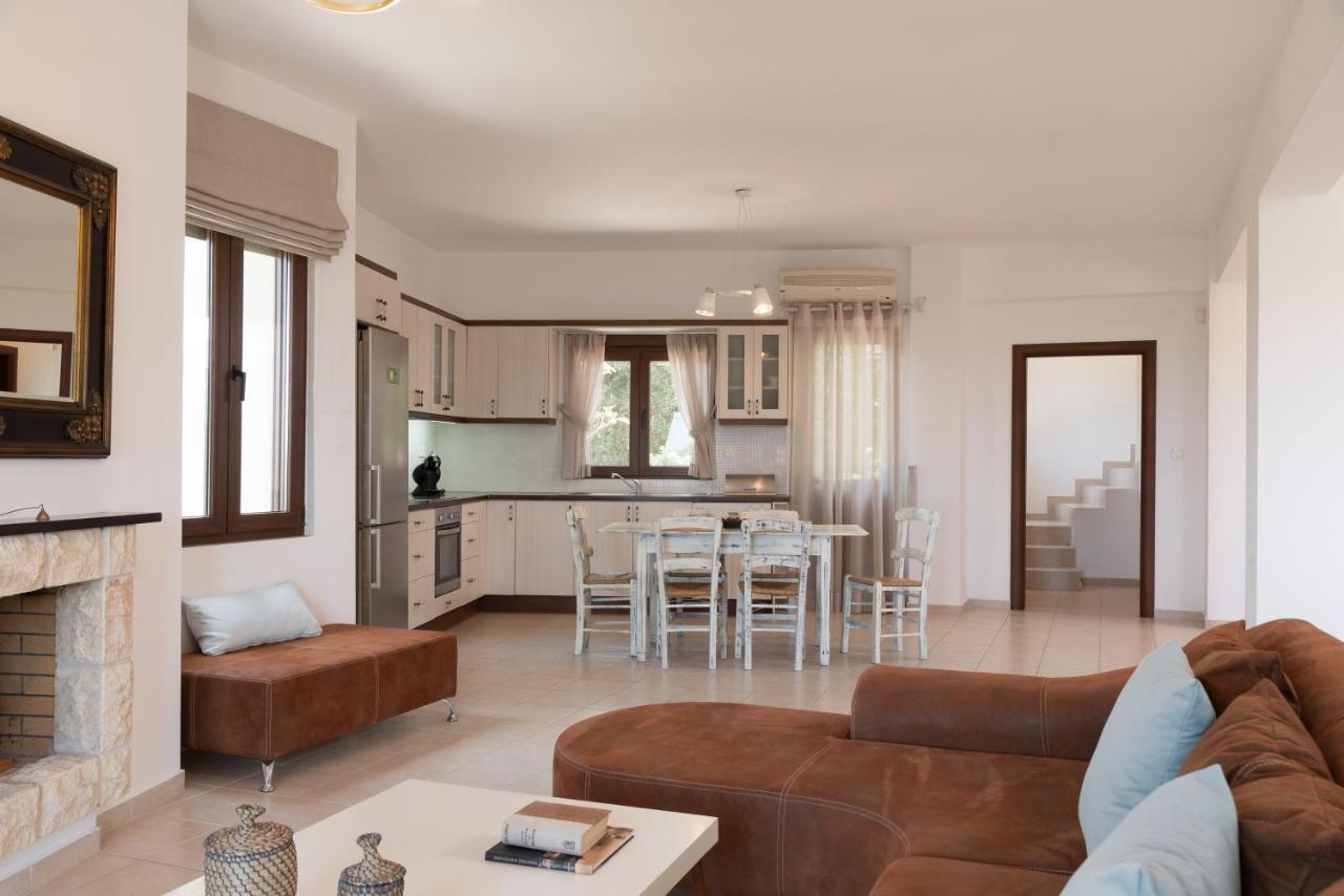 Villa Family Rousa In Rethymno With Pool, Bbq And Kids Area *