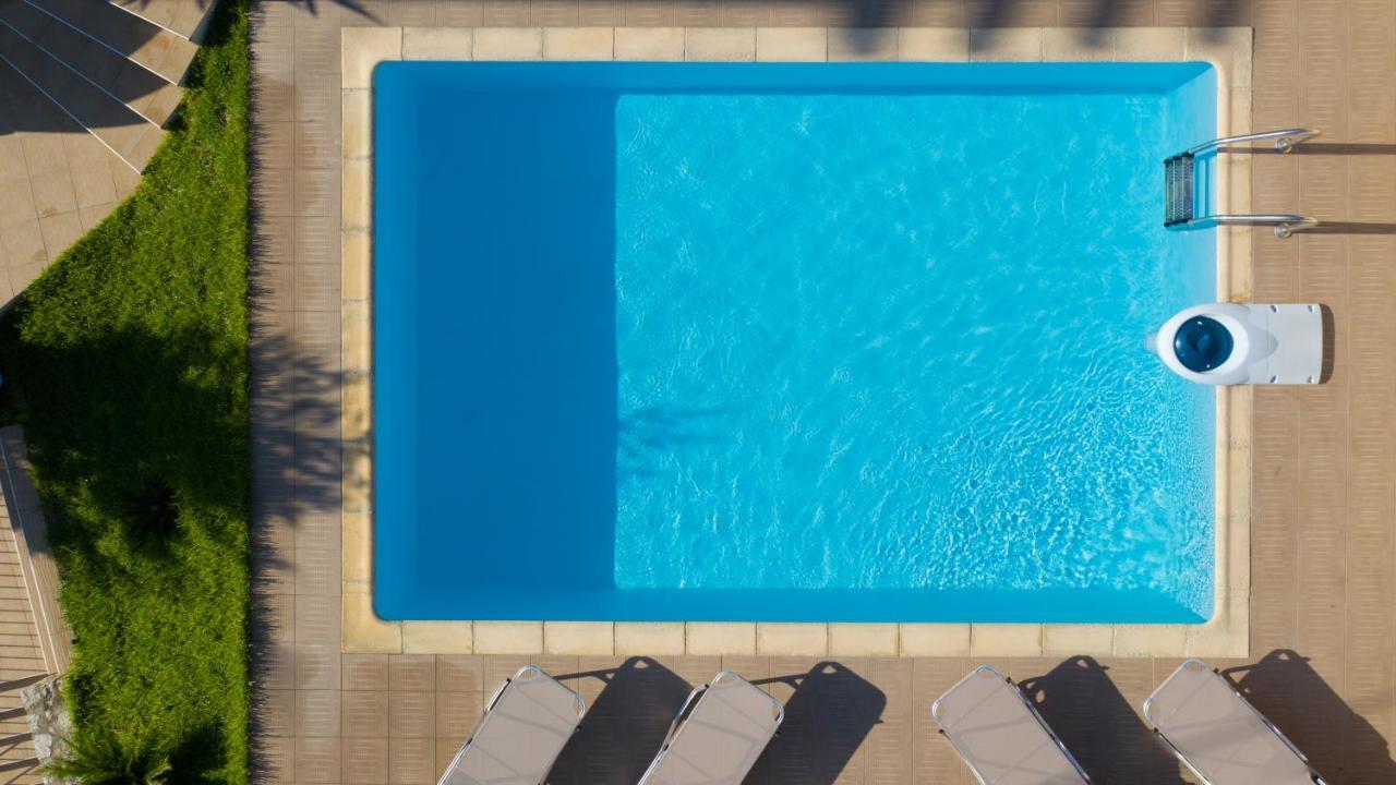 Villa Family Rousa In Rethymno With Pool, Bbq And Kids Area Loutra