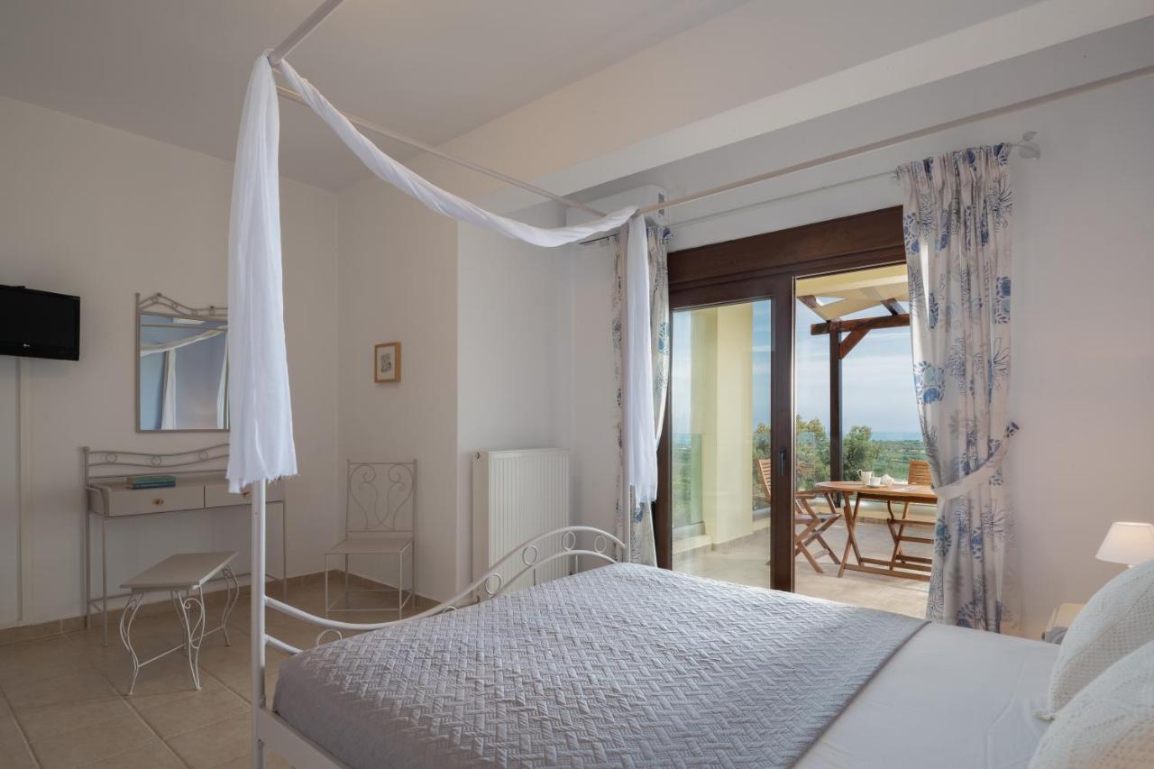 Family Rousa In Rethymno With Pool, Bbq And Kids Area Villa