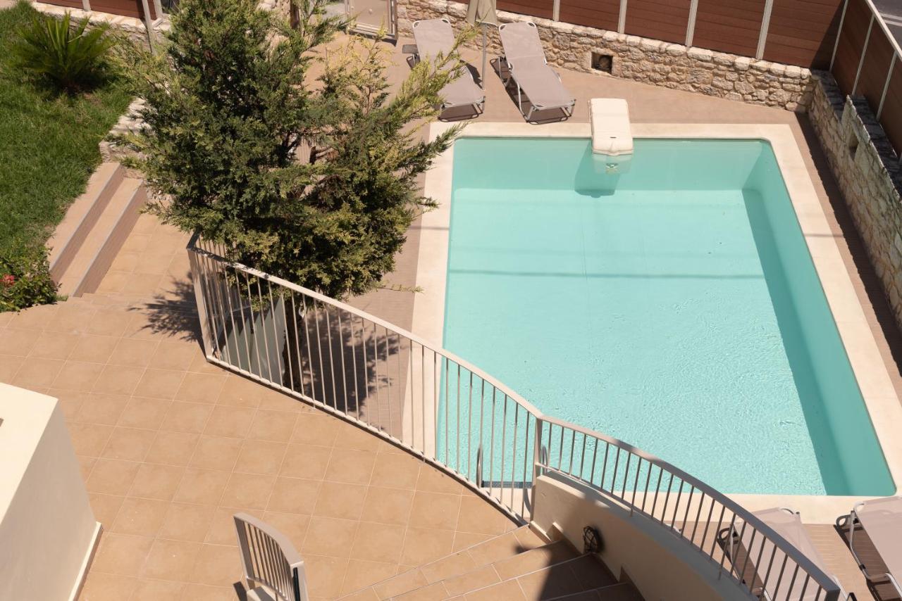 Family Rousa In Rethymno With Pool, Bbq And Kids Area Villa Loutra